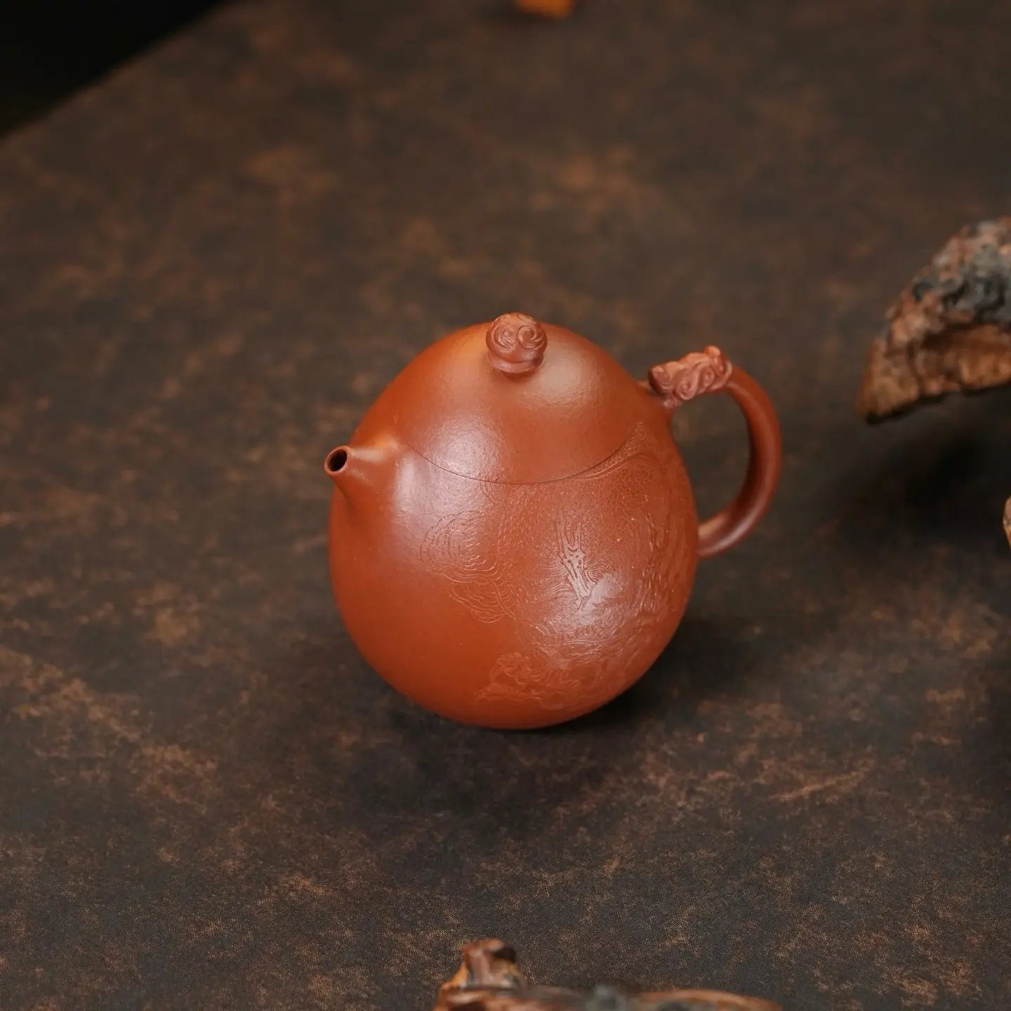 Long Dan 160cc - Yixing Handmade Teapot 江苏宜兴