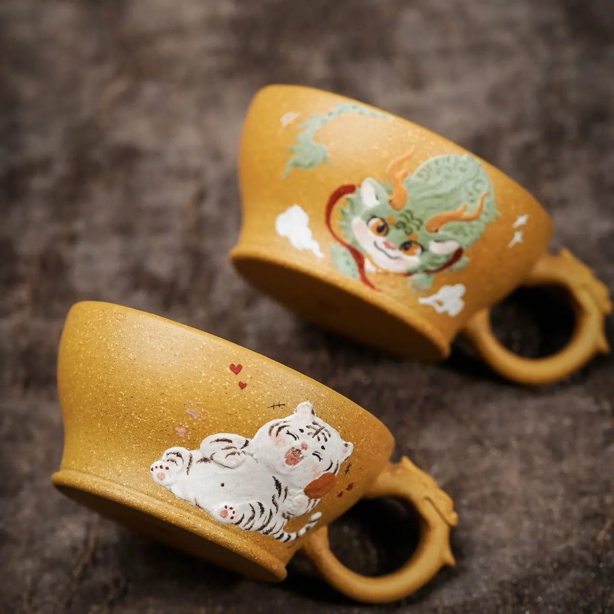 Long Hu Xiang Bian 70cc - Yixing Handmade Teacup 江苏宜兴
