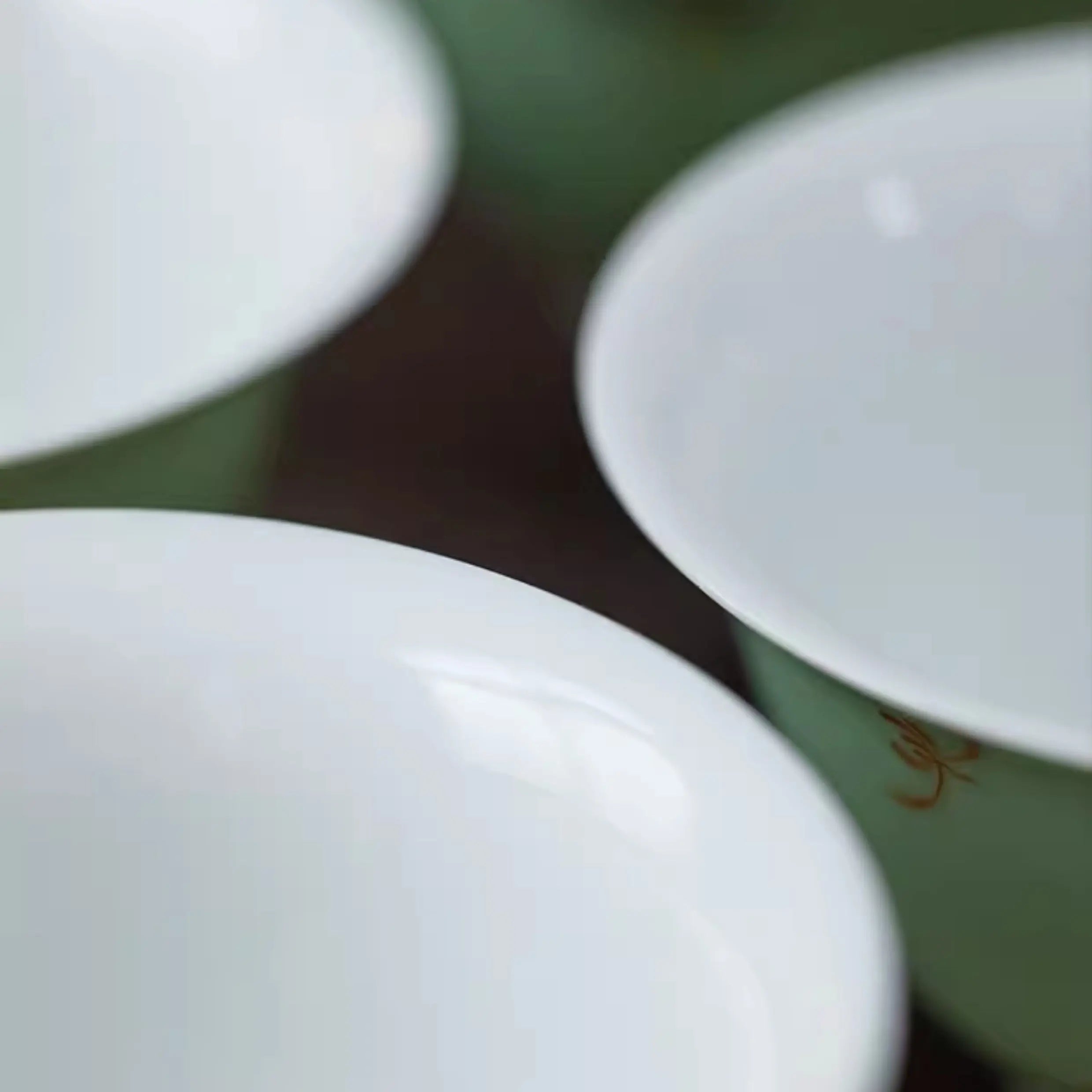 Lv You Zhu Ren Bei Xi Lie - Jing De Zhen Porcelain Teacup zycschina