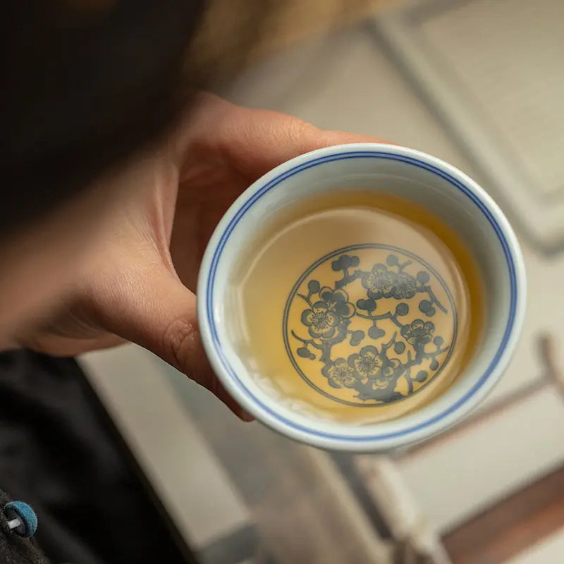 Mei Hua Man Wen - Jing De Zhen Porcelain Teacup zycschina