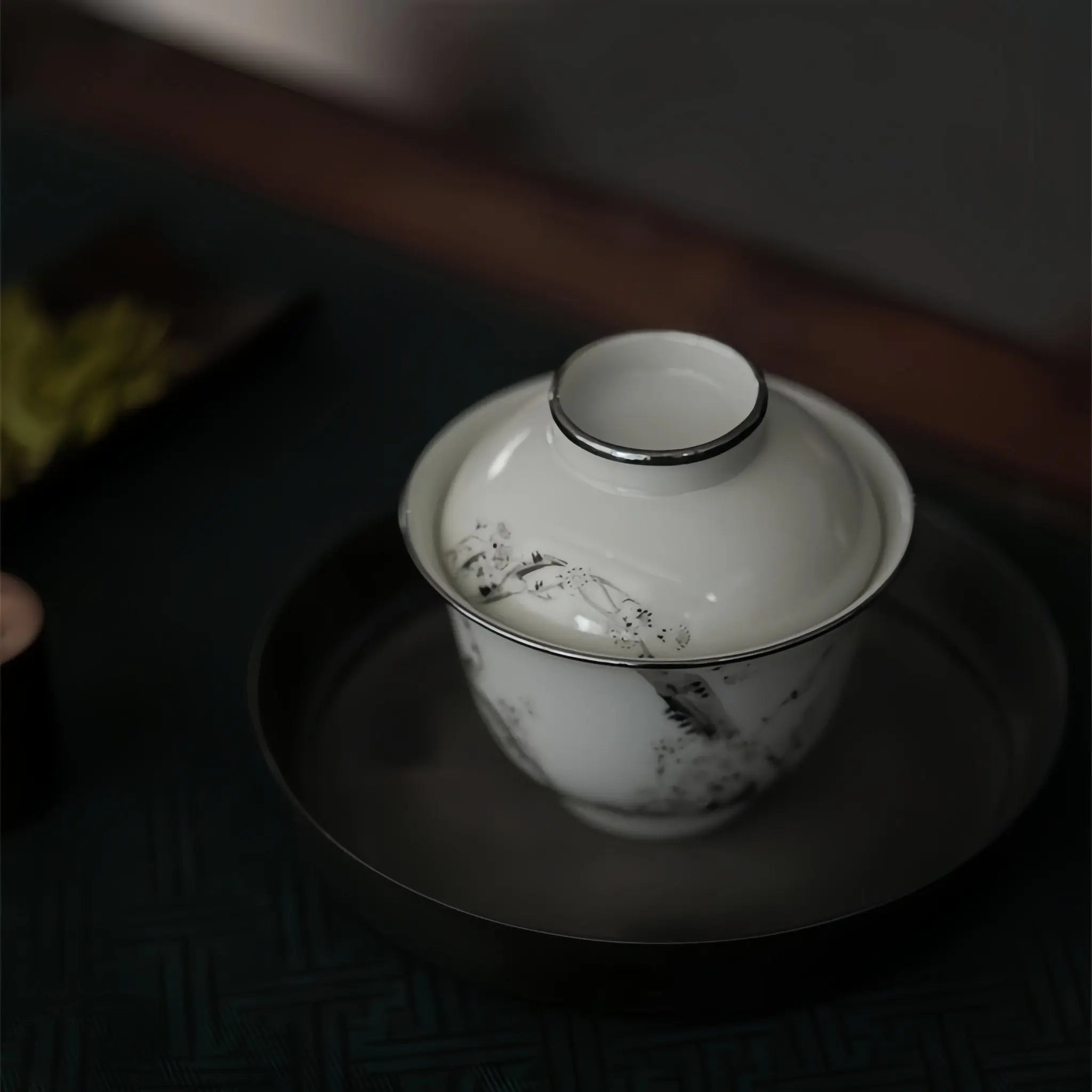 Mo Cai Mei Hua 110cc - Jing De Zhen Porcelain Gaiwan zycschina