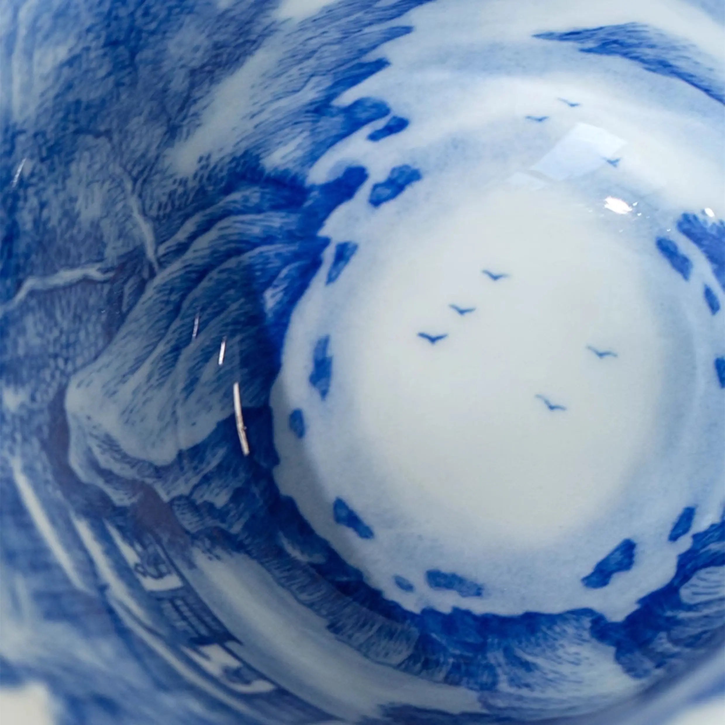 Nei Wai Shan Cun Ren Jia - Jing De Zhen Porcelain Gaiwan zycschina