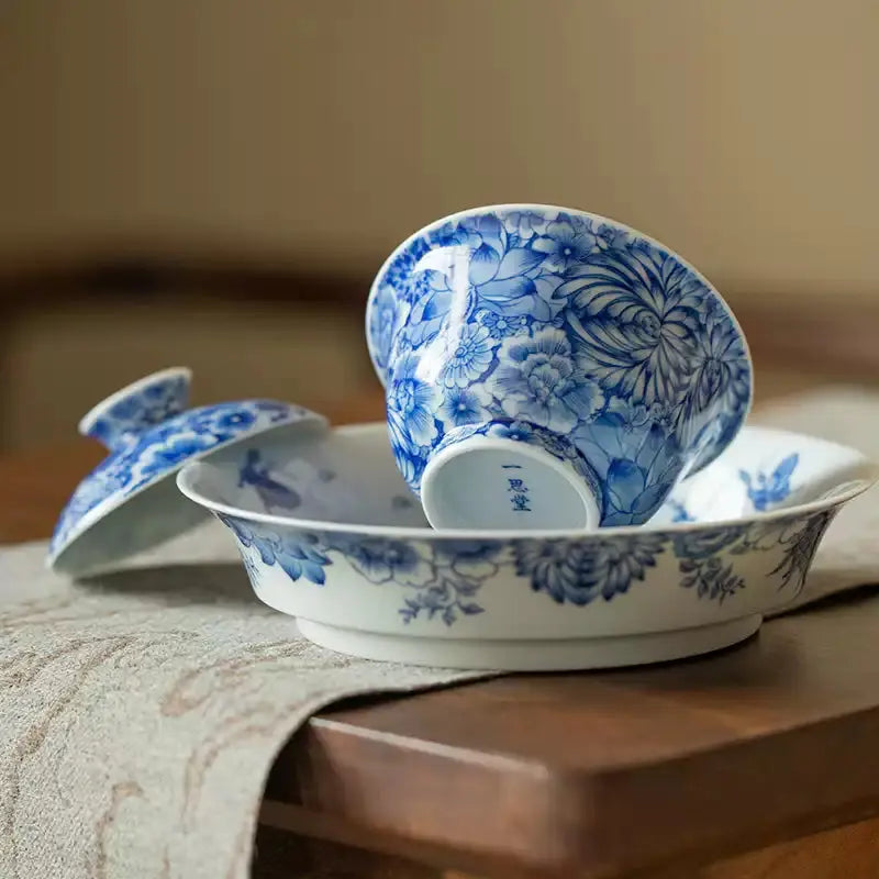 Nei Wai Wan Hua - Jing De Zhen Porcelain Gaiwan zycschina
