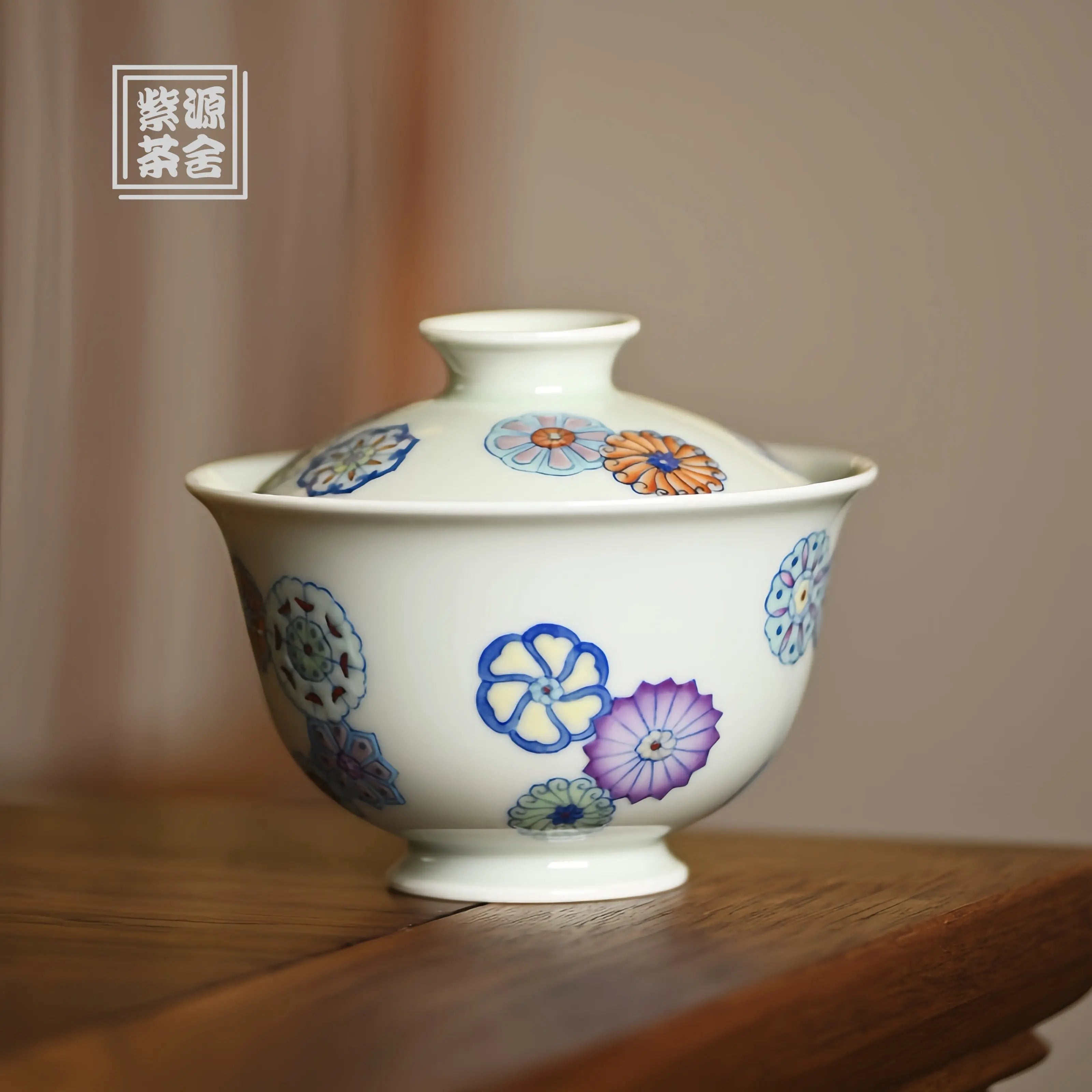 Pi Qiu Hua 155cc - Jing De Zhen Porcelain Gaiwan zycschina