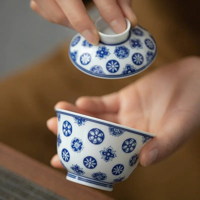 Pi Qiu Hua - Jing De Zhen Porcelain Gaiwan zycschina