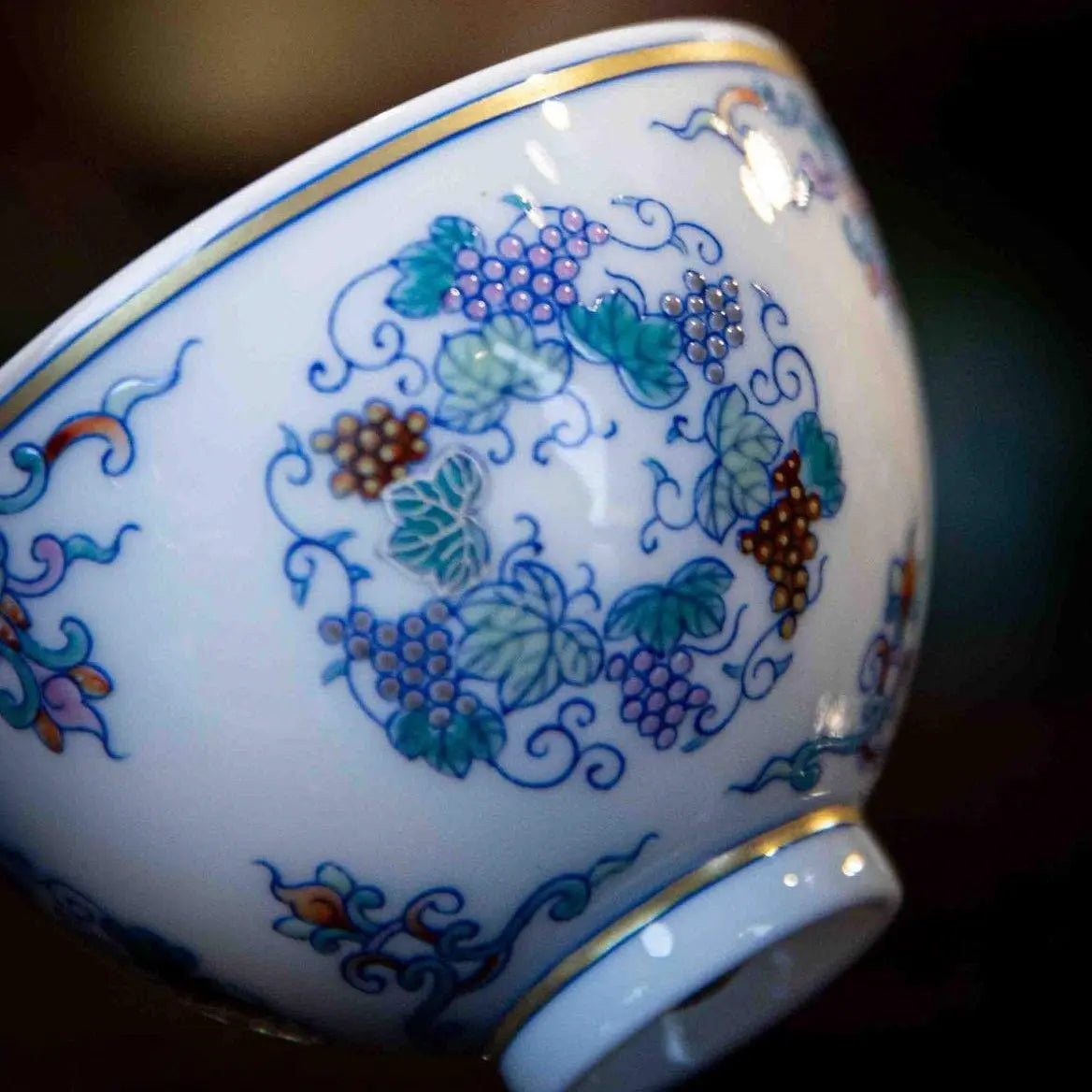 Pu Tao 110cc - Jing De Zhen Porcelain Gaiwan zycschina