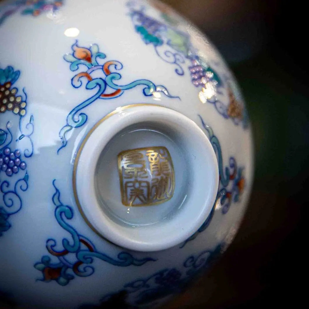Pu Tao 110cc - Jing De Zhen Porcelain Gaiwan zycschina