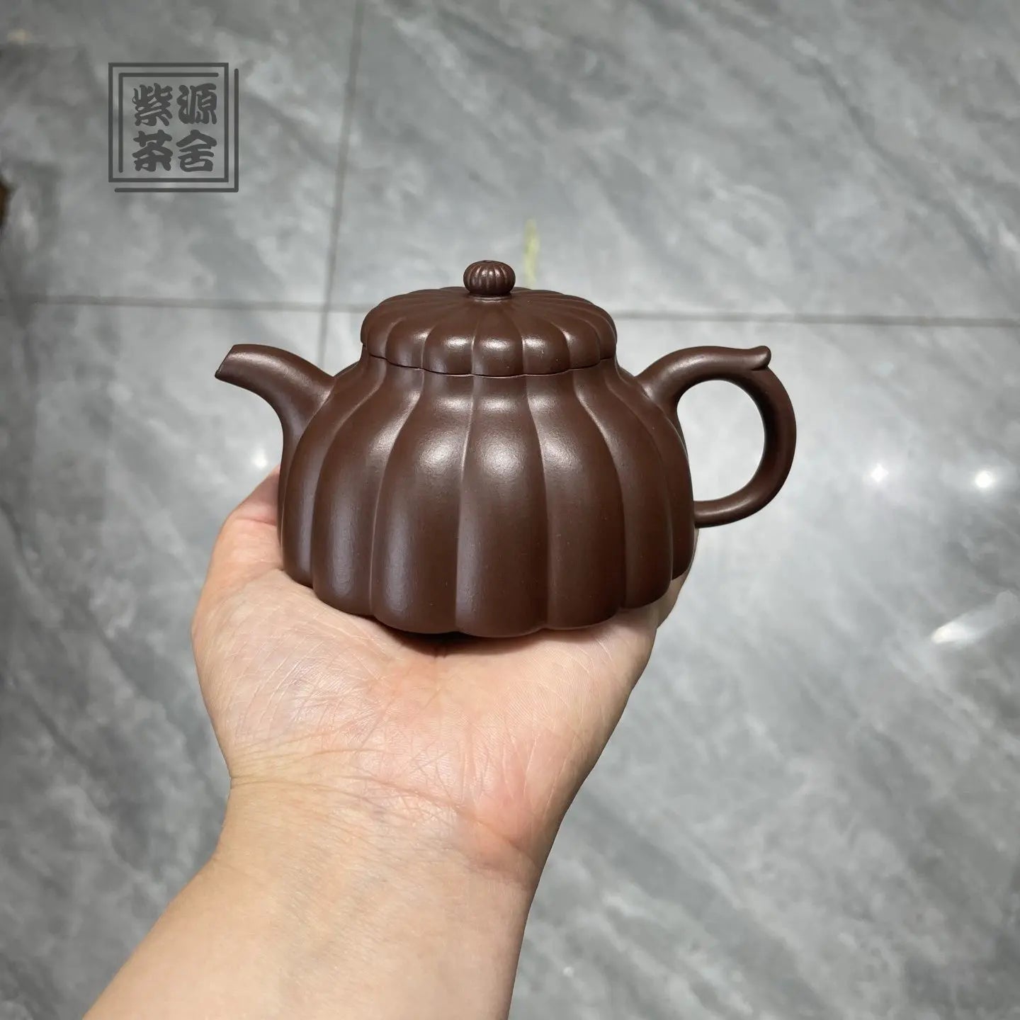 Qing Yin 150cc - Yixing Handmade Teapot 江苏宜兴