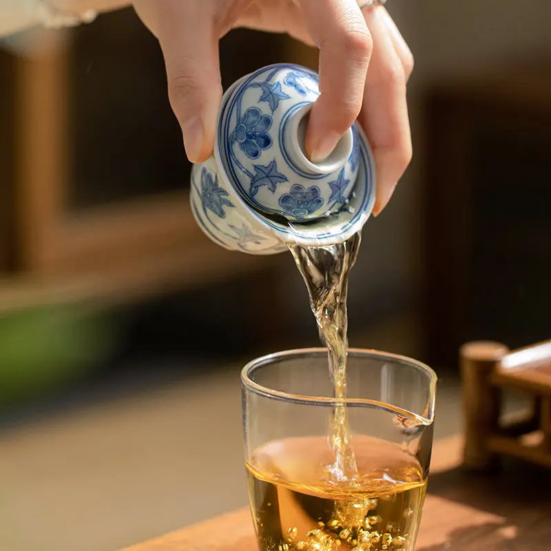 Qiu Kui Wen - Jing De Zhen Porcelain Gaiwan zycschina