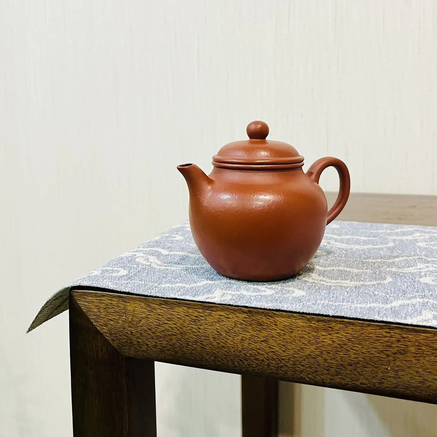 Qiu Shui 150cc - Yixing Handmade Teapot 江苏宜兴