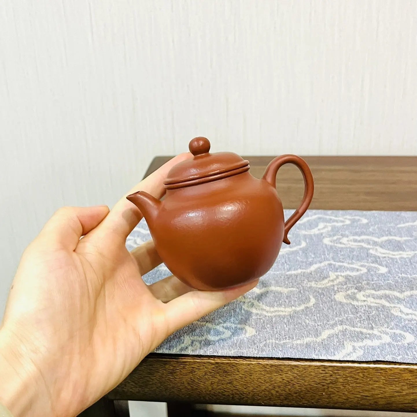 Qiu Shui 150cc - Yixing Handmade Teapot 江苏宜兴