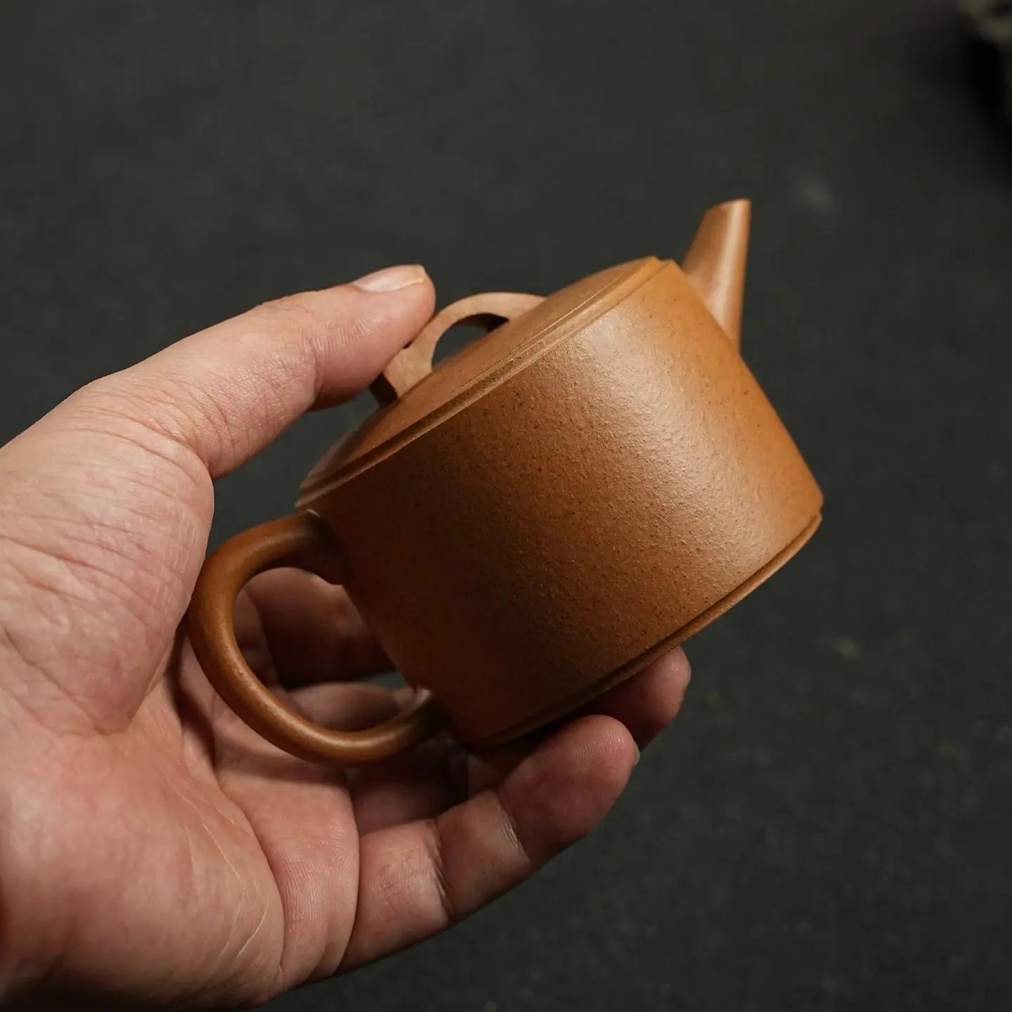 Ru Yi Han Wa 180cc - Yixing Handmade Teapot 江苏宜兴