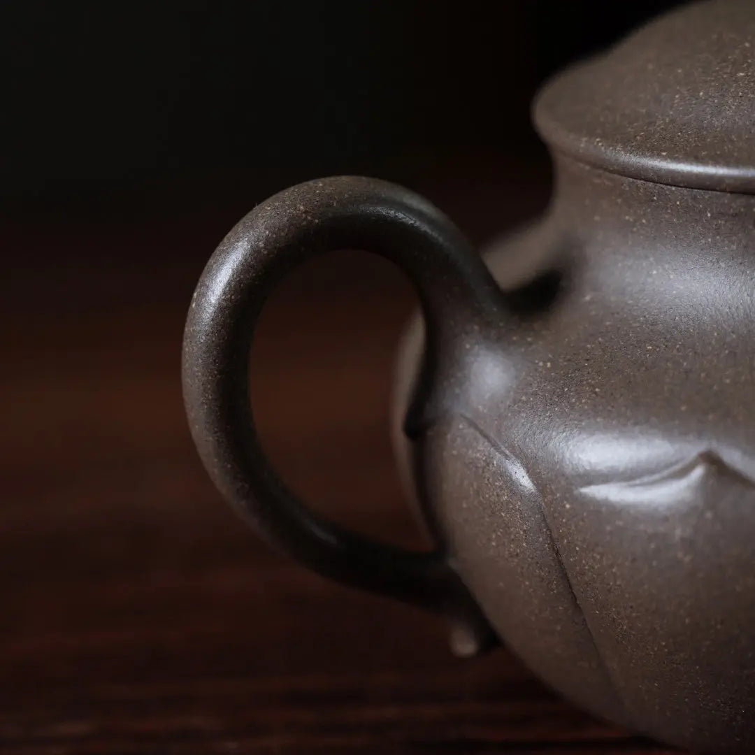 Rui Xiang 175cc - Yixing Handmade Teapot 江苏宜兴