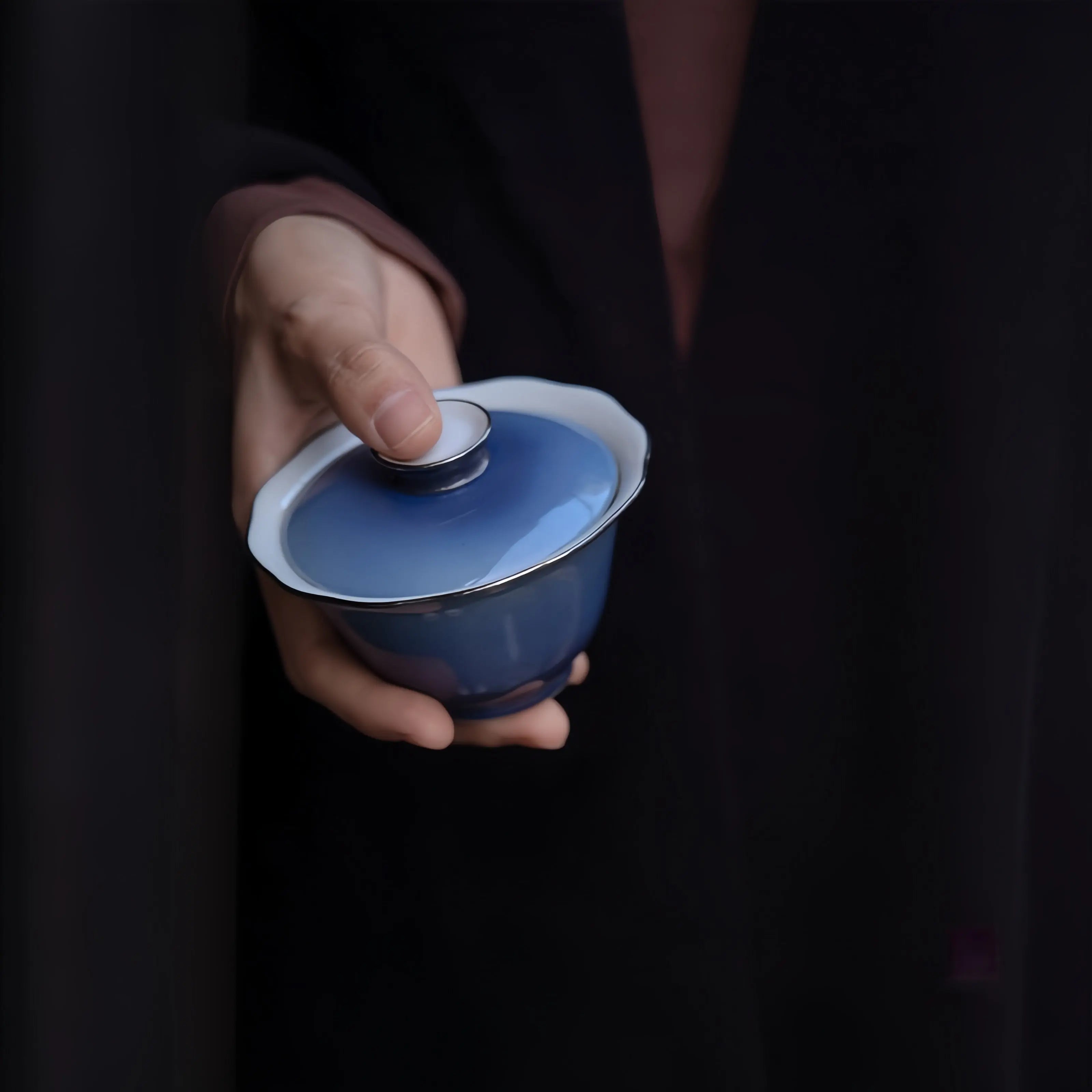 Sa Lan Jian Bian 140cc - Jing De Zhen Porcelain Gaiwan zycschina