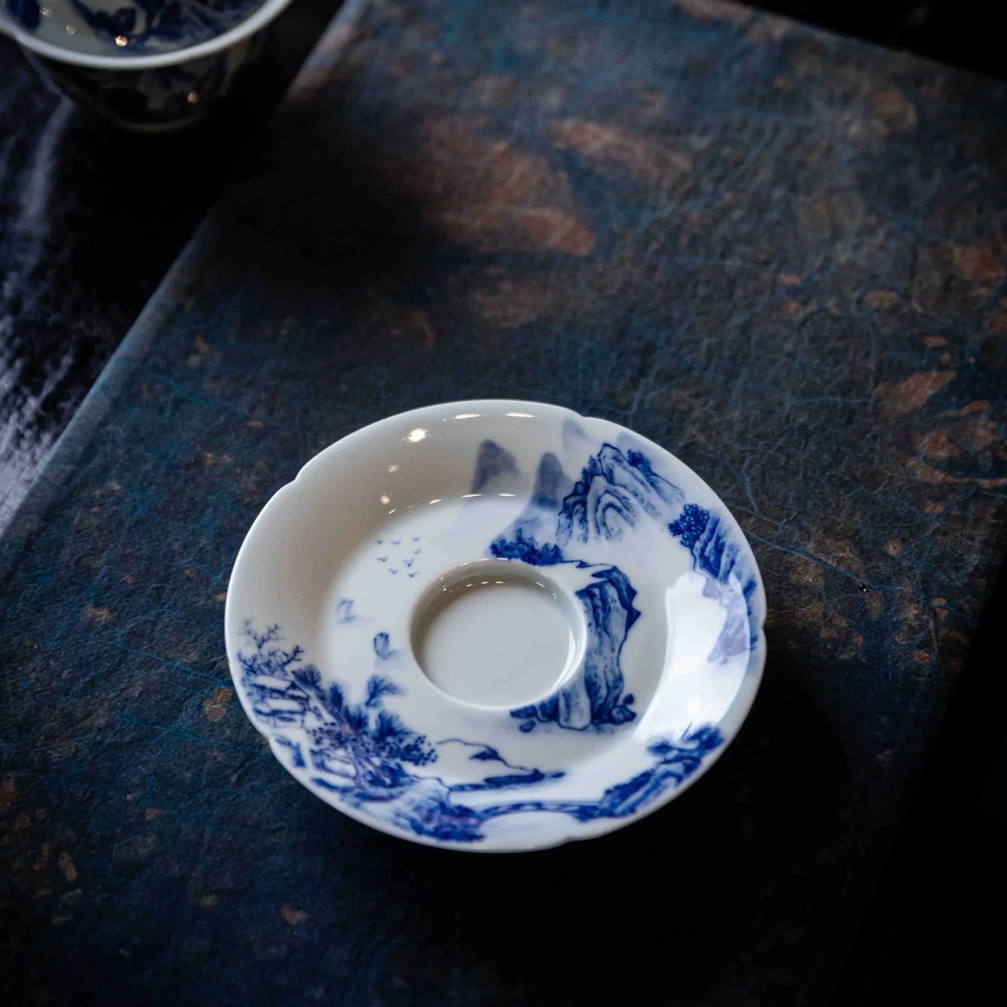 Shan Shui 130cc - Jing De Zhen Porcelain Gaiwan zycschina