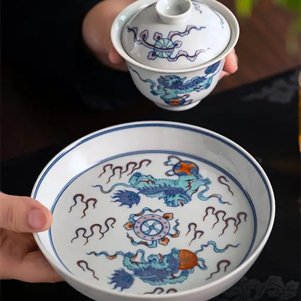 Shi Zi Xiu Qiu - Jing De Zhen Porcelain Gaiwan zycschina