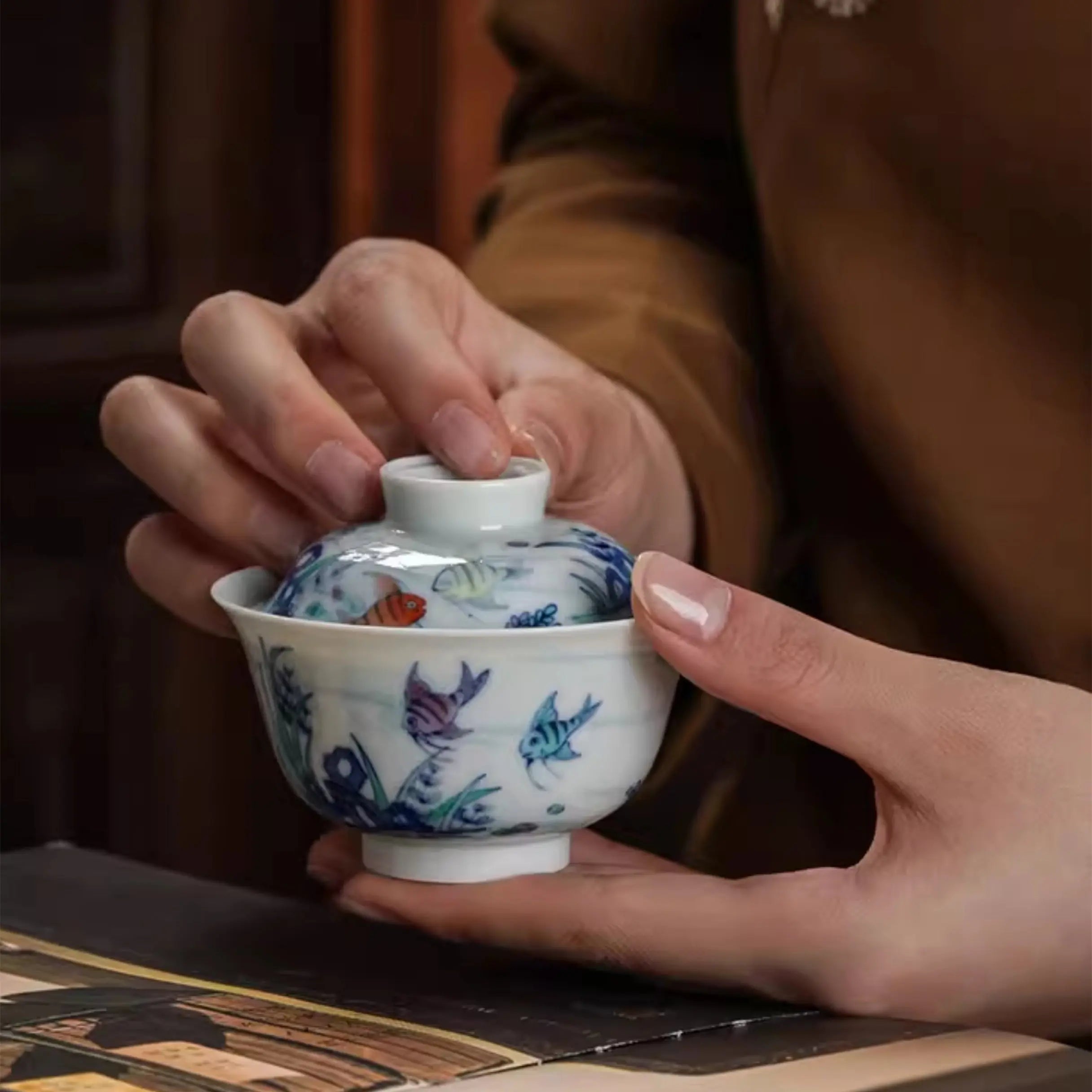 Shui Cao Jin Yu - Jing De Zhen Porcelain Gaiwan zycschina