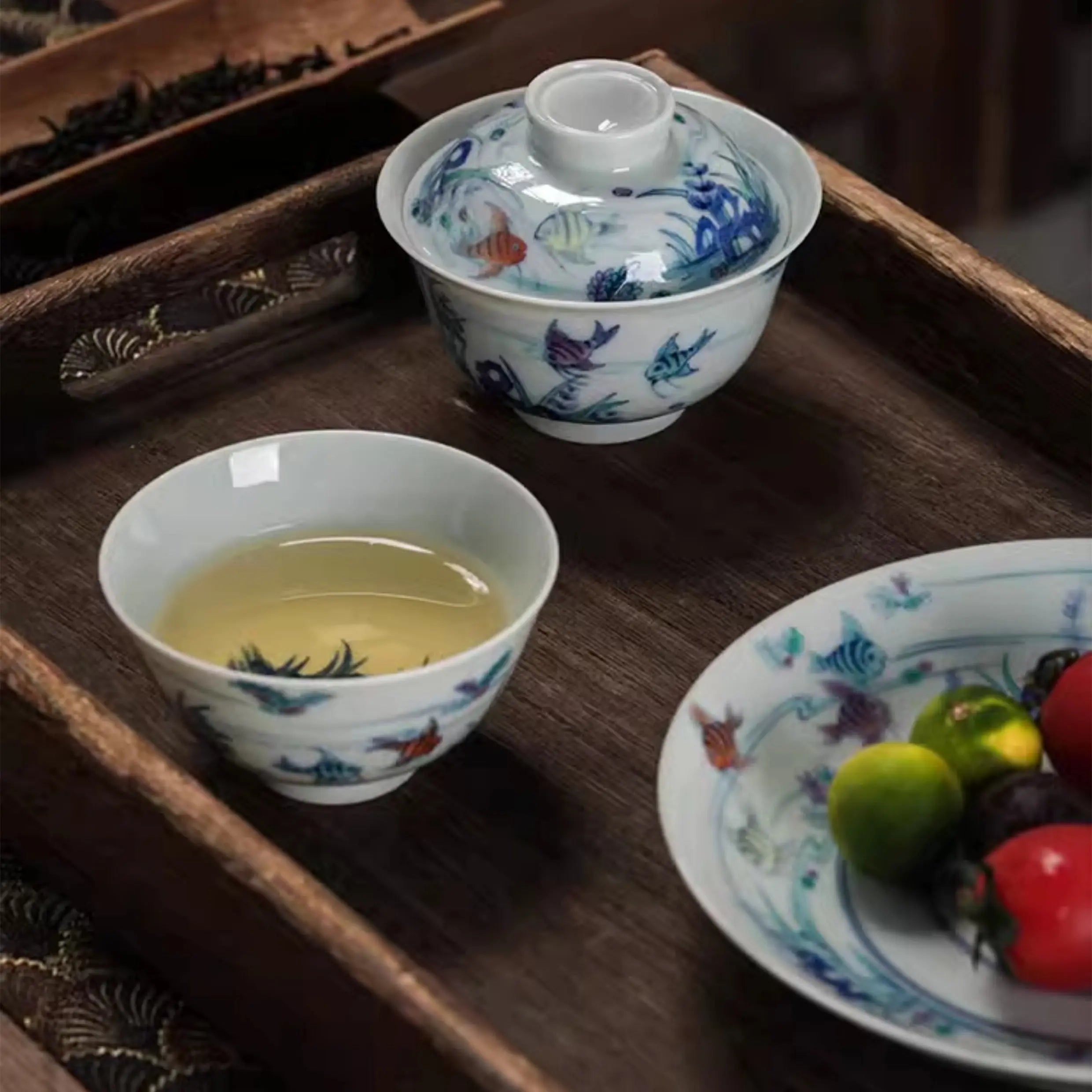 Shui Cao Jin Yu - Jing De Zhen Porcelain Gaiwan zycschina
