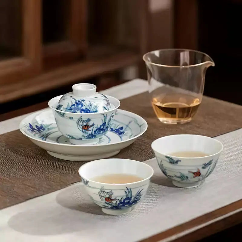 Shui Cao Jin Yu - Jing De Zhen Porcelain Teacup zycschina