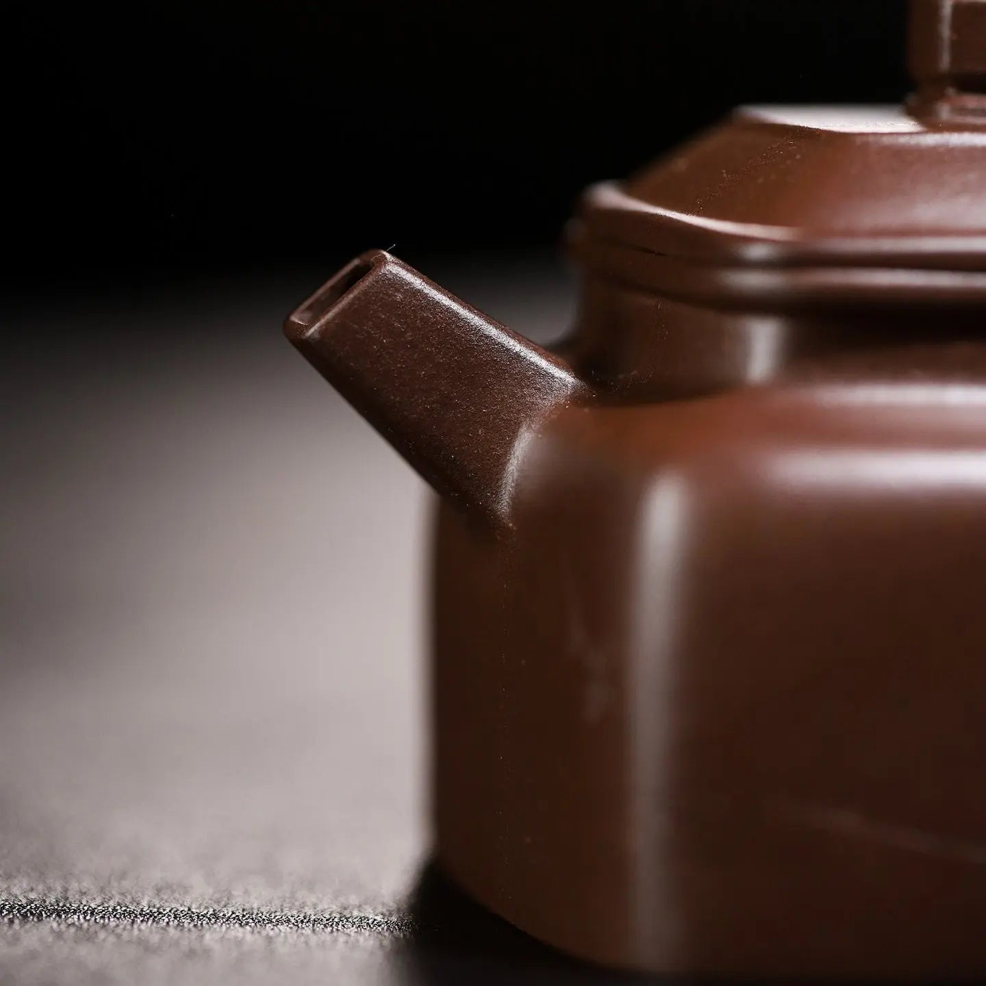 Si Fang De Zhong 120cc - Yixing Handmade Teapot 江苏宜兴