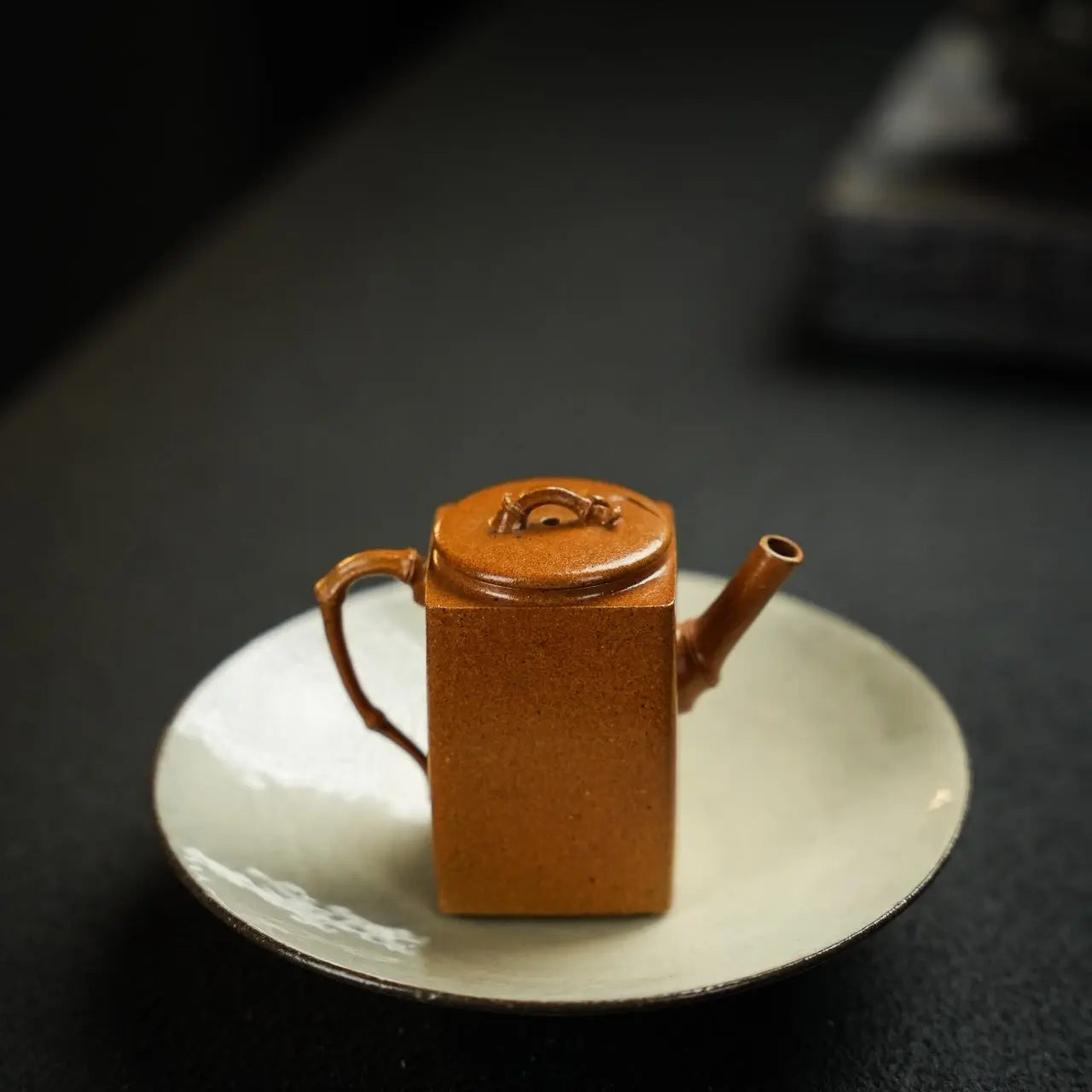Si Fang Xiao Zhu Jun 100cc - Yixing Handmade Teapot 江苏宜兴