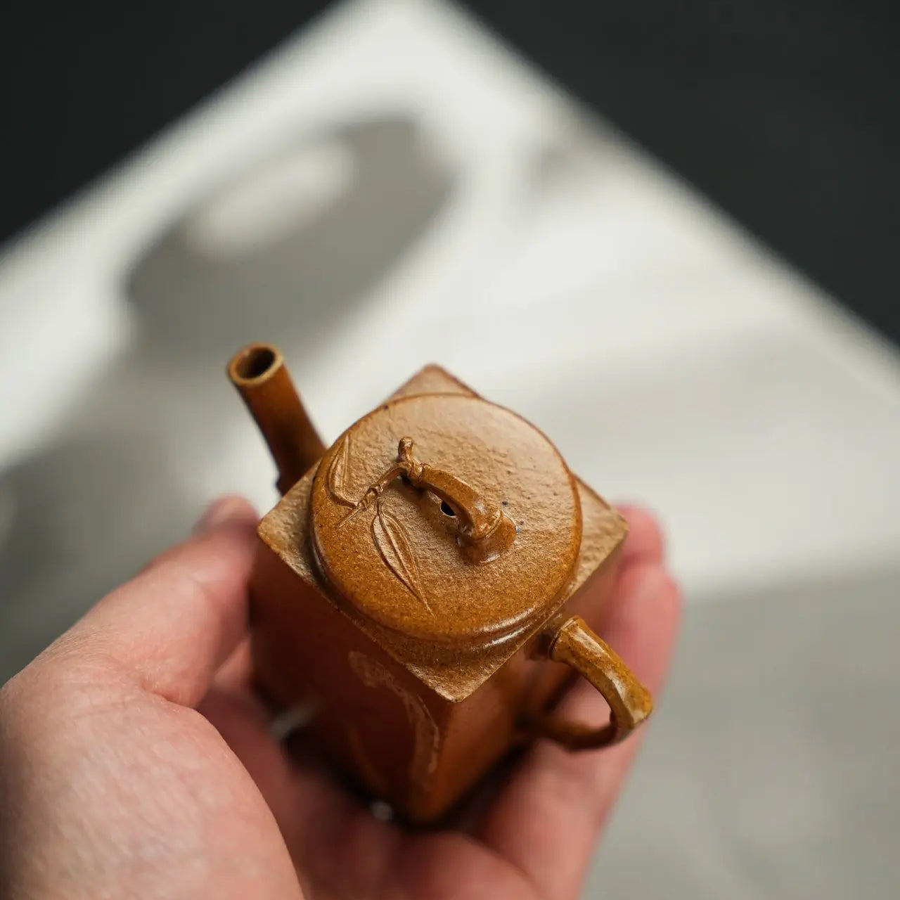 Si Fang Xiao Zhu Jun 100cc - Yixing Handmade Teapot 江苏宜兴