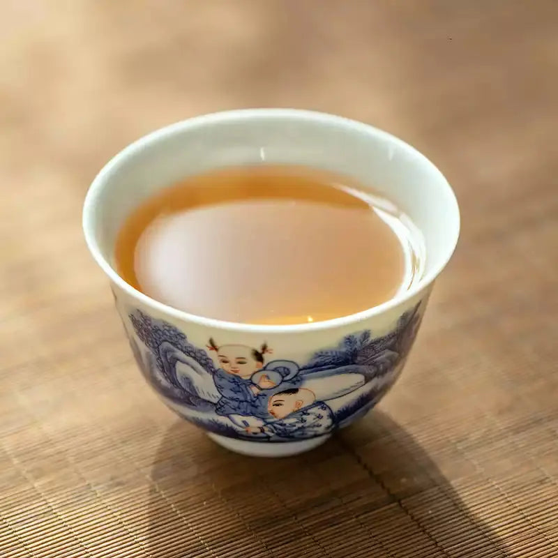 Tong Qu - Jing De Zhen Porcelain Teacup zycschina