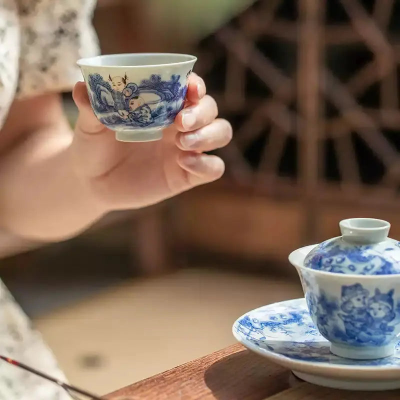 Tong Qu - Jing De Zhen Porcelain Teacup zycschina