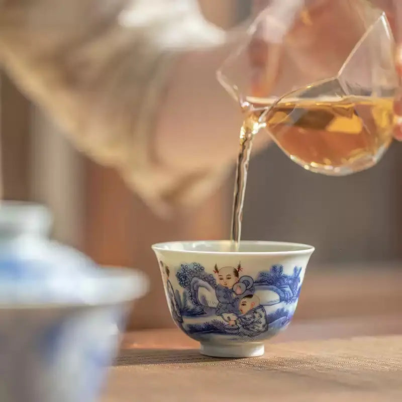 Tong Qu - Jing De Zhen Porcelain Teacup zycschina