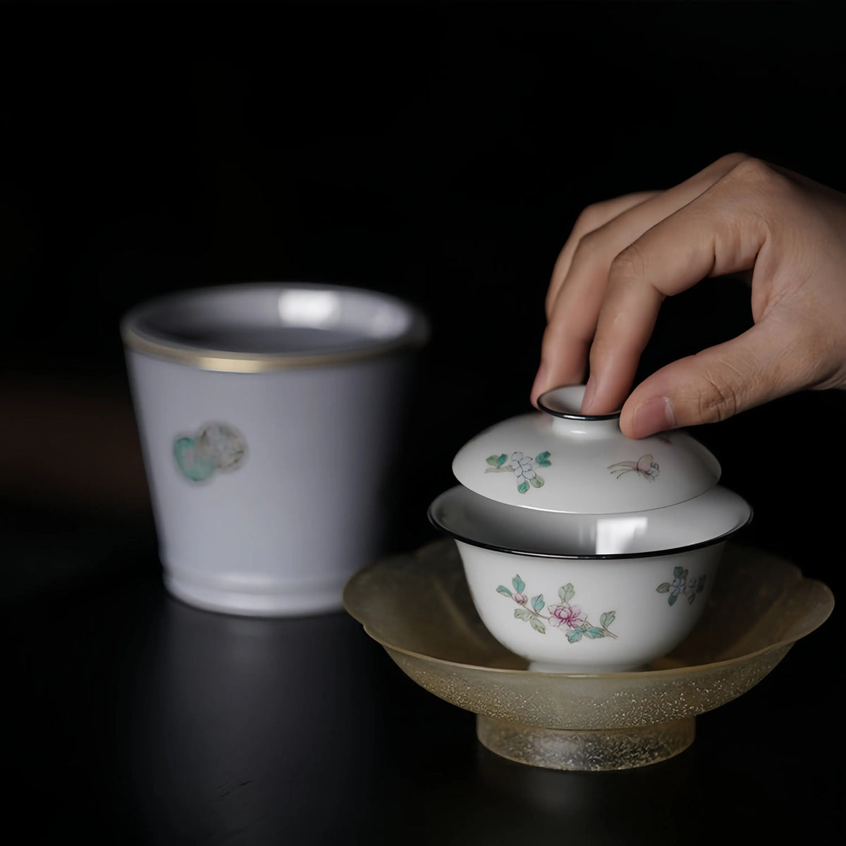 Xi Die Zhu Hua 115cc - Jingdezhen Porcelain Gaiwan zycschina