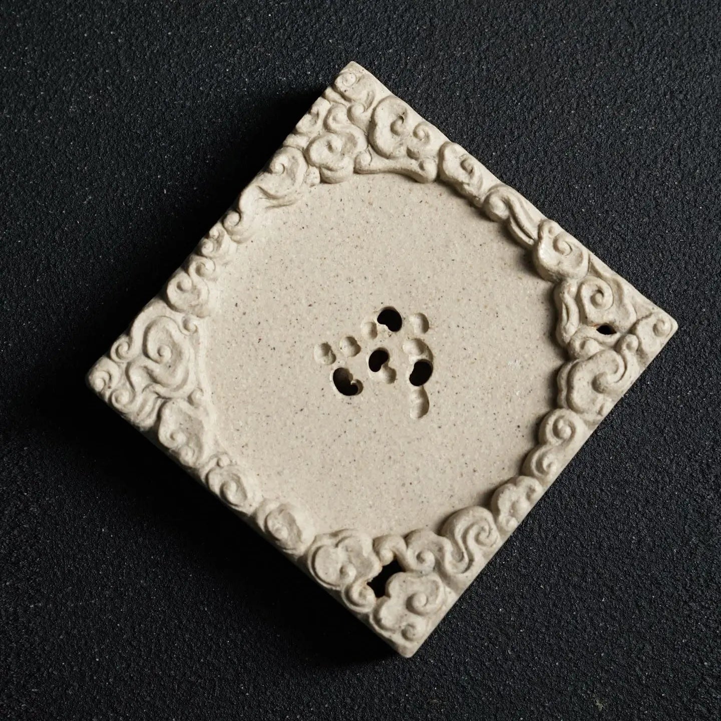 Xian Rui - Dry Bubble Tray 江苏宜兴