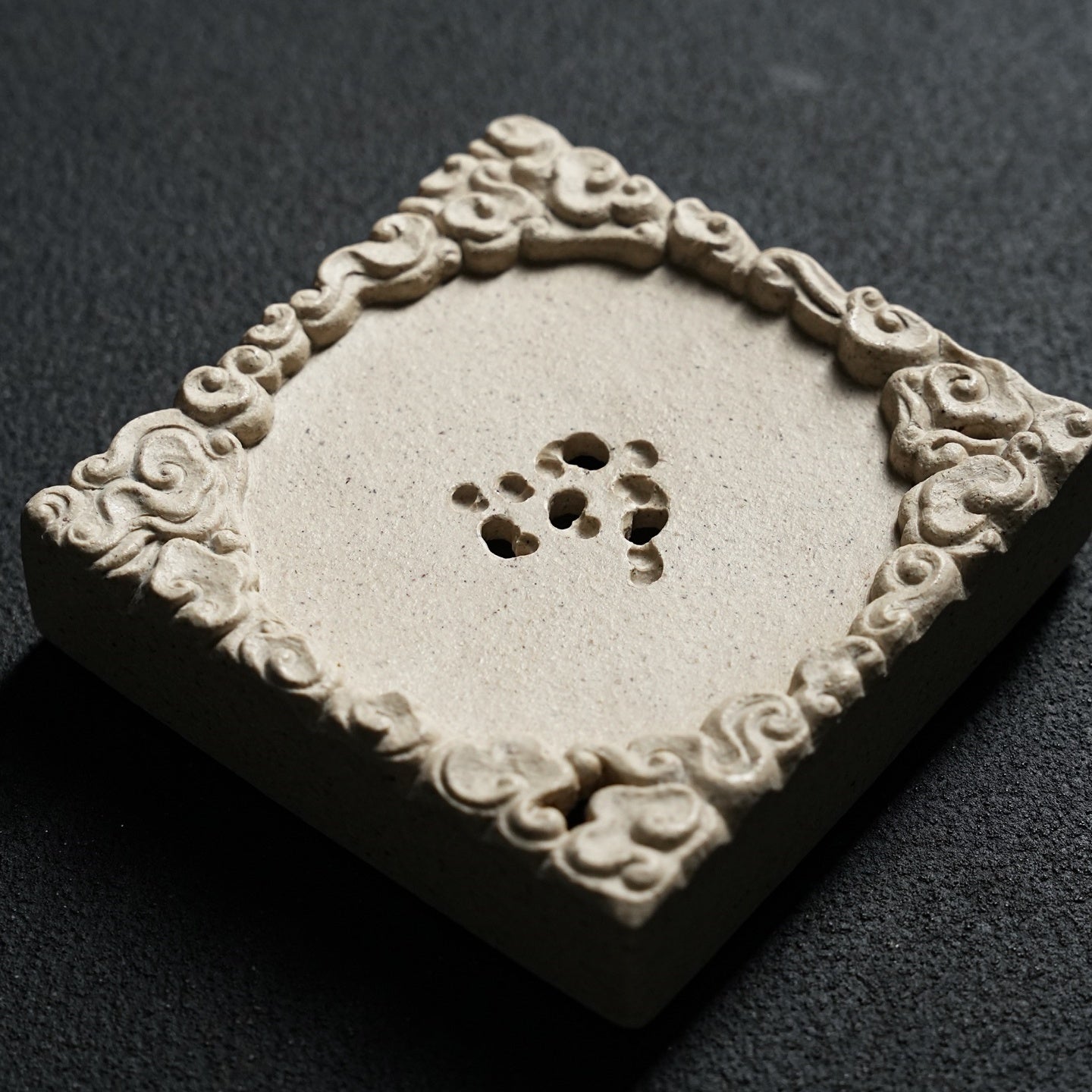 Xian Rui - Dry Bubble Tray 江苏宜兴
