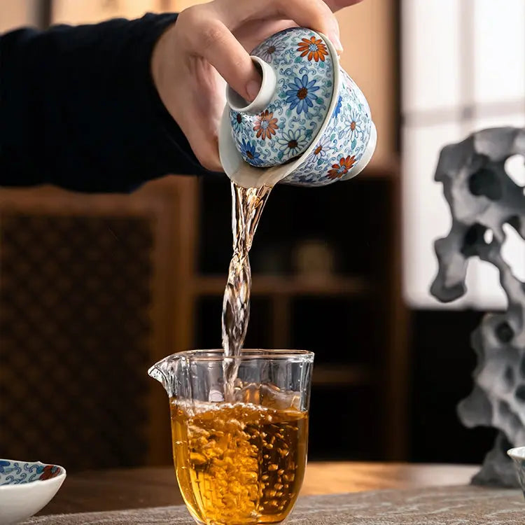 Xiao Chu Ju - Jing De Zhen Porcelain Gaiwan zycschina