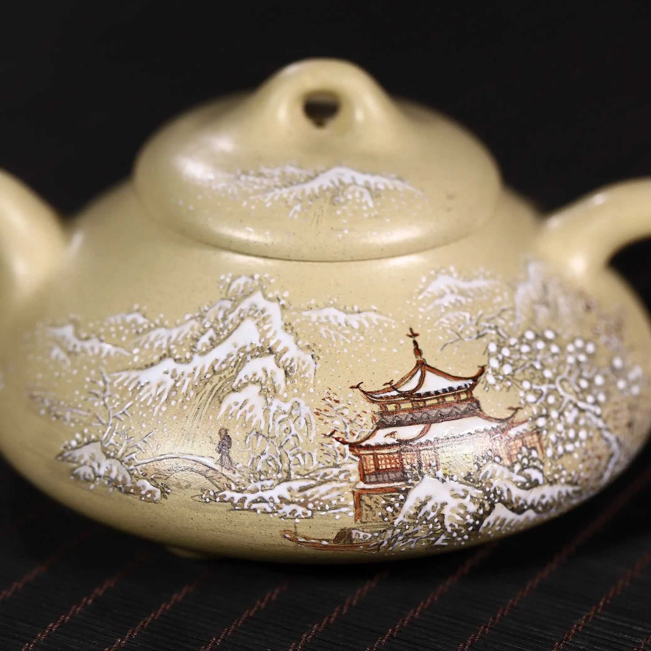 Xue Zhao Feng Nian 160cc - Yixing Handmade Teapot 江苏宜兴