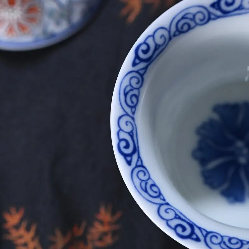 Ya Xiang 130cc - Jing De Zhen Porcelain Gaiwan zycschina