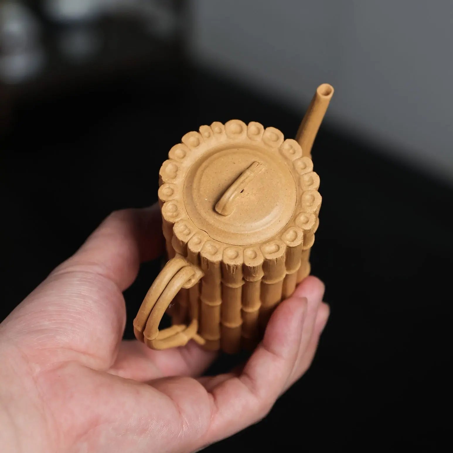 Yi Kun Zhu 200cc - Yixing Handmade Teapot 江苏宜兴
