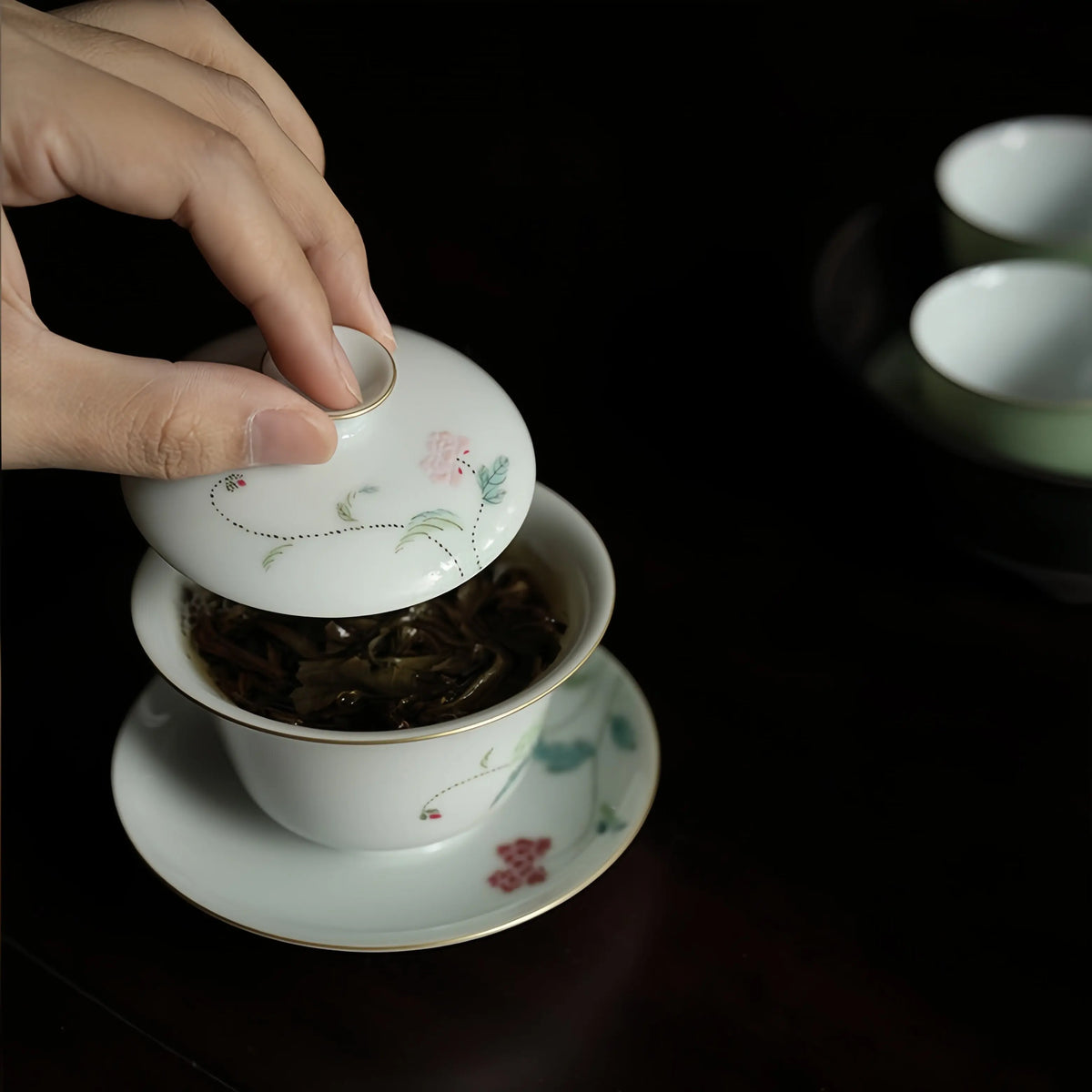 Yu Mei Ren 120cc - Jingdezhen Porcelain Gaiwan zycschina