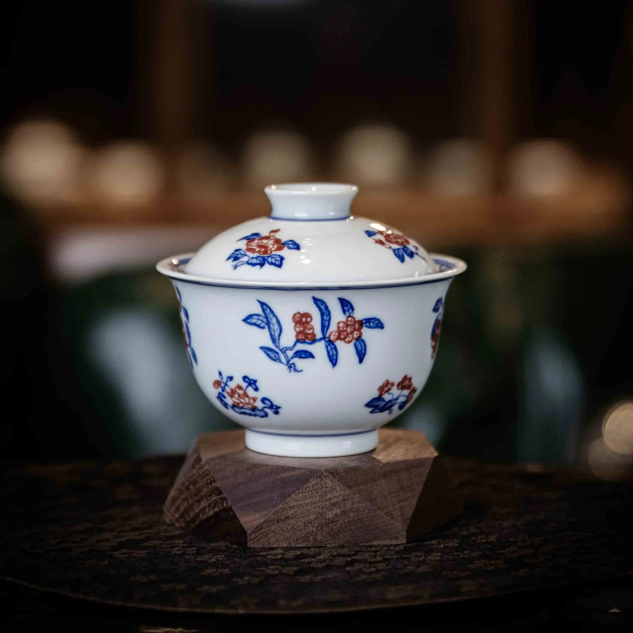 Zhe Zhi Hua Guo 110cc - Jing De Zhen Porcelain Gaiwan zycschina