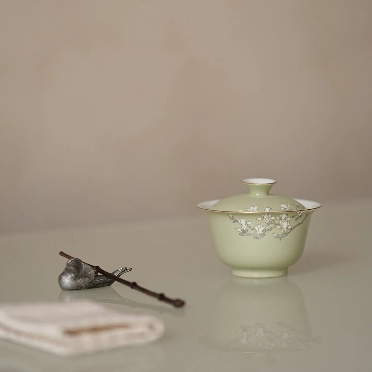 Zhe Zhi Yu Lan 110cc - Jingdezhen Porcelain Gaiwan zycschina