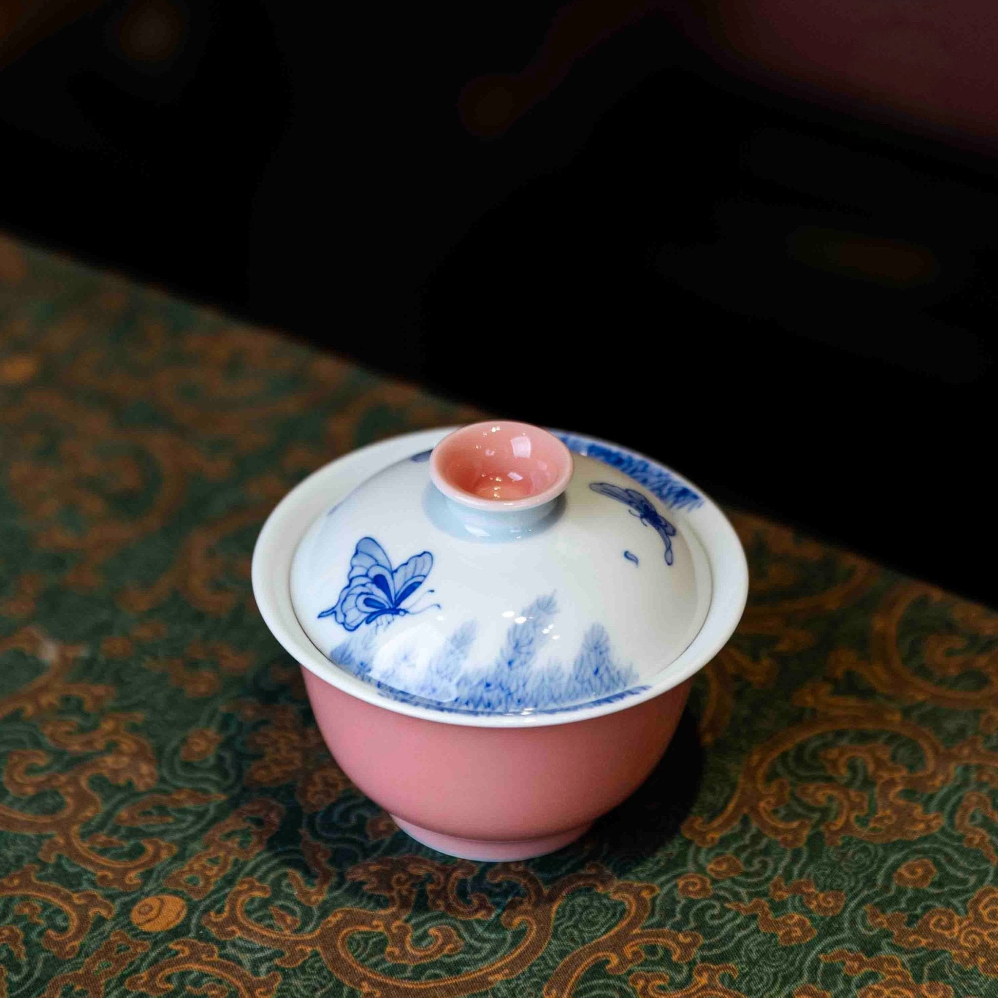 Die Lian Hua 120cc - Jing De Zhen Porcelain Gaiwan - zycs_China