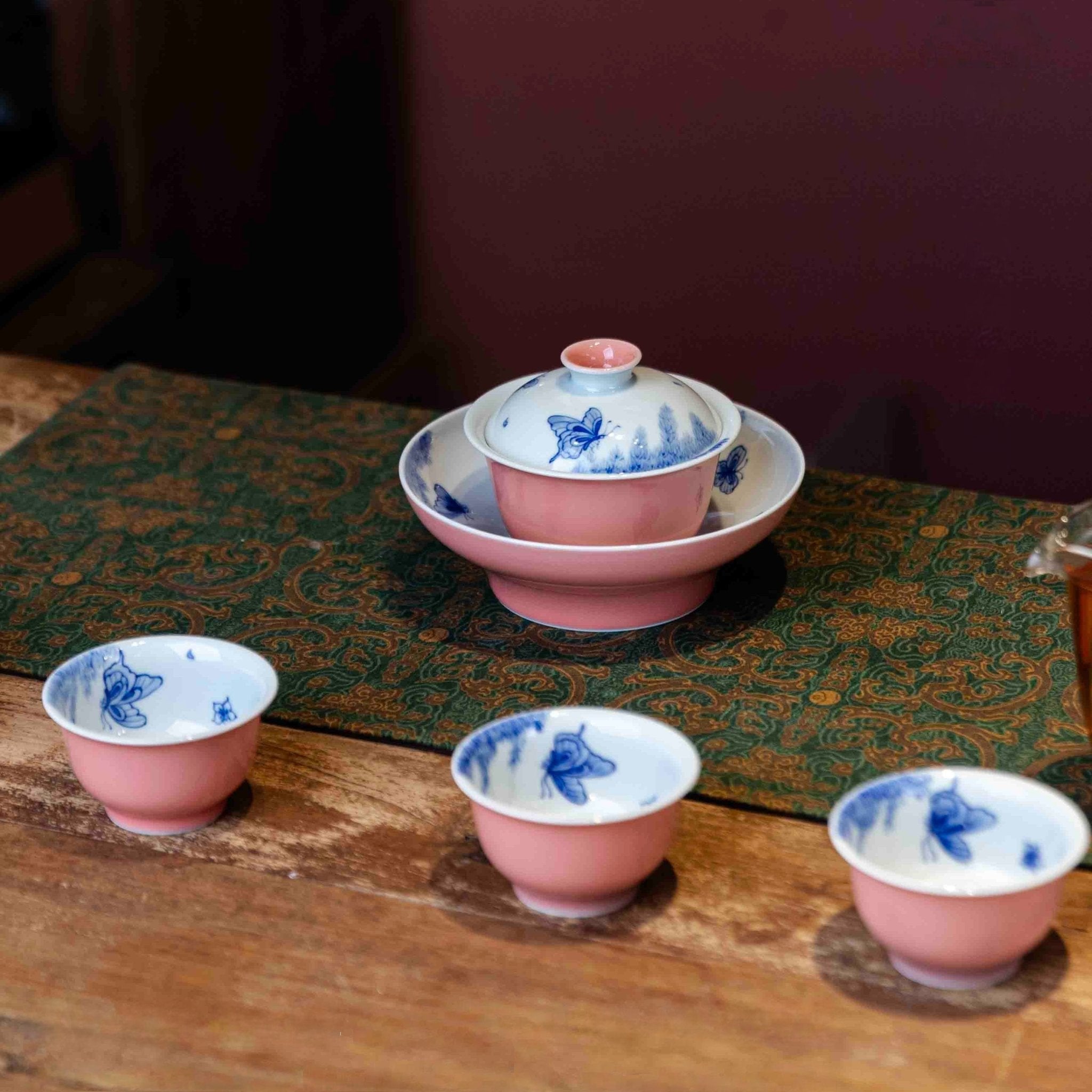Die Lian Hua 120cc - Jing De Zhen Porcelain Gaiwan - zycs_China
