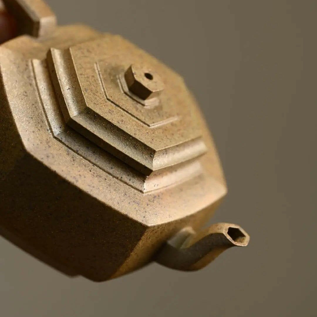 Liu Fang Xue Hua 150cc - Yixing Handmade Teapot - zycs_China - tea - teapot