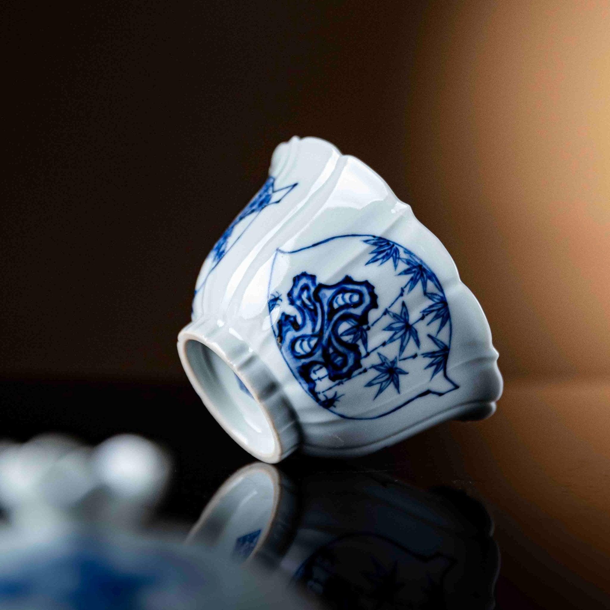 Song Zhu Mei 150cc - Jing De Zhen Porcelain Gaiwan - zycs_China