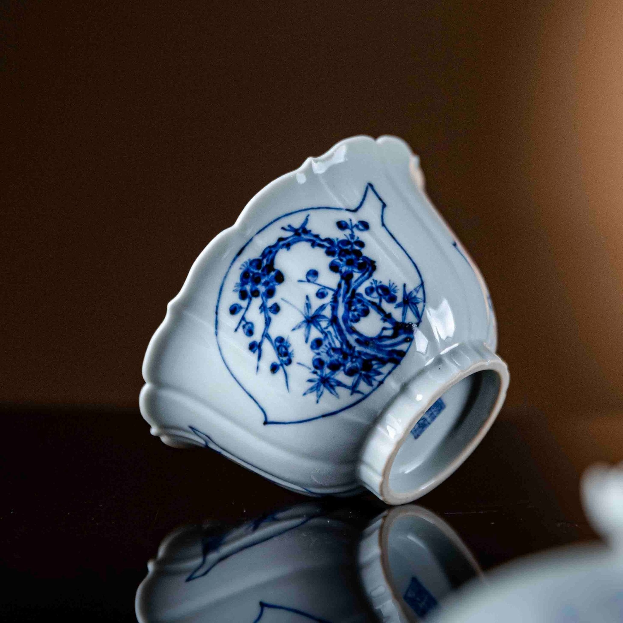 Song Zhu Mei 150cc - Jing De Zhen Porcelain Gaiwan - zycs_China