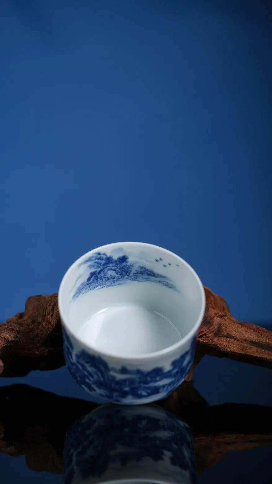 Ju Shi Yin Ju Tu - Jing De Zhen Porcelain Teacup zycschina