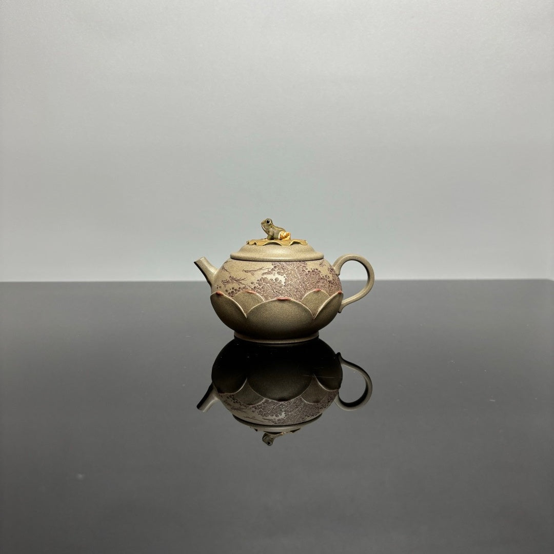 Xia Zhi Meng - Yixing Handmade Teapot 江苏宜兴