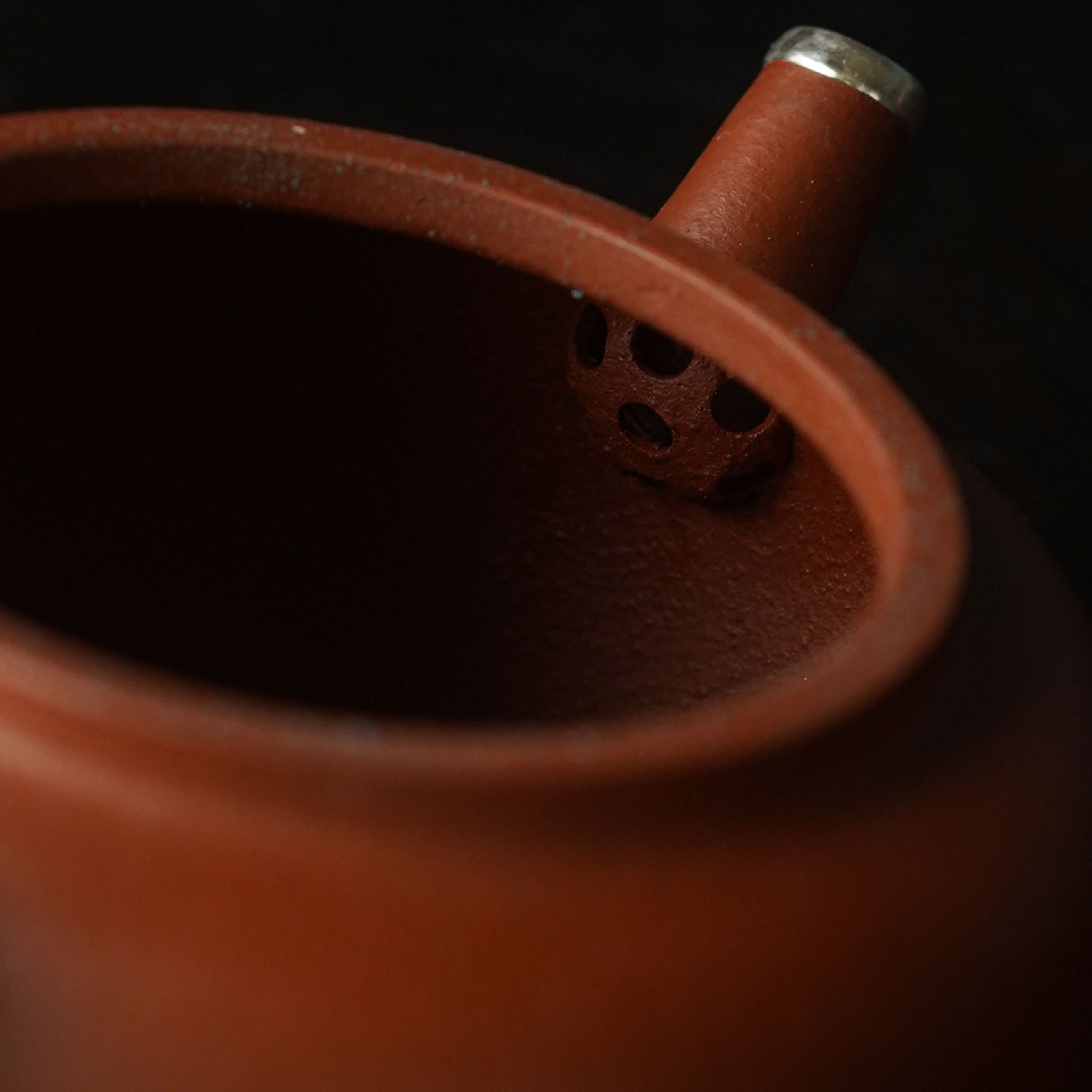 Ping Gai 100cc - Yixing Handmade Teapot 江苏宜兴