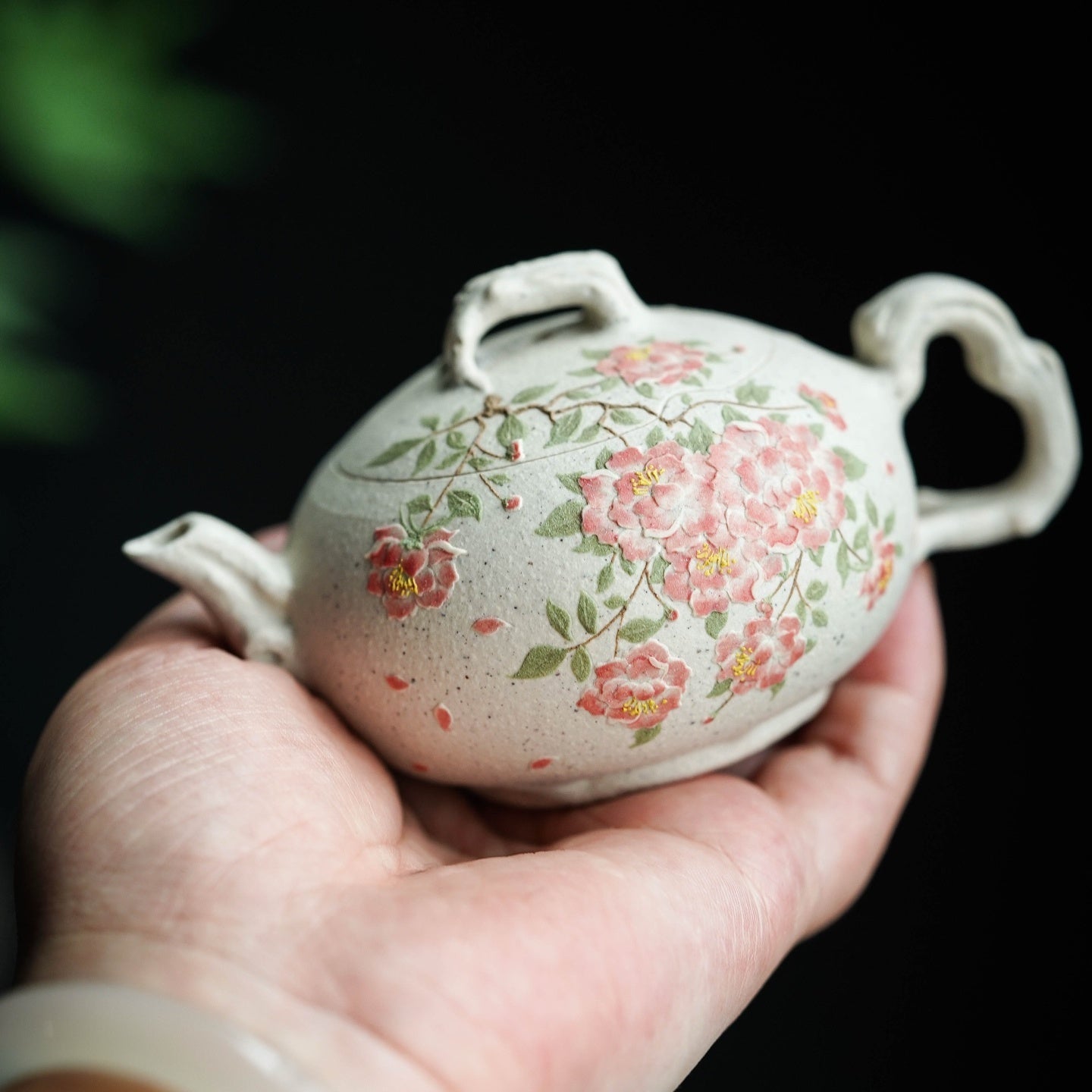 Hai Tang 110cc - Yixing Handmade Teapot 江苏宜兴