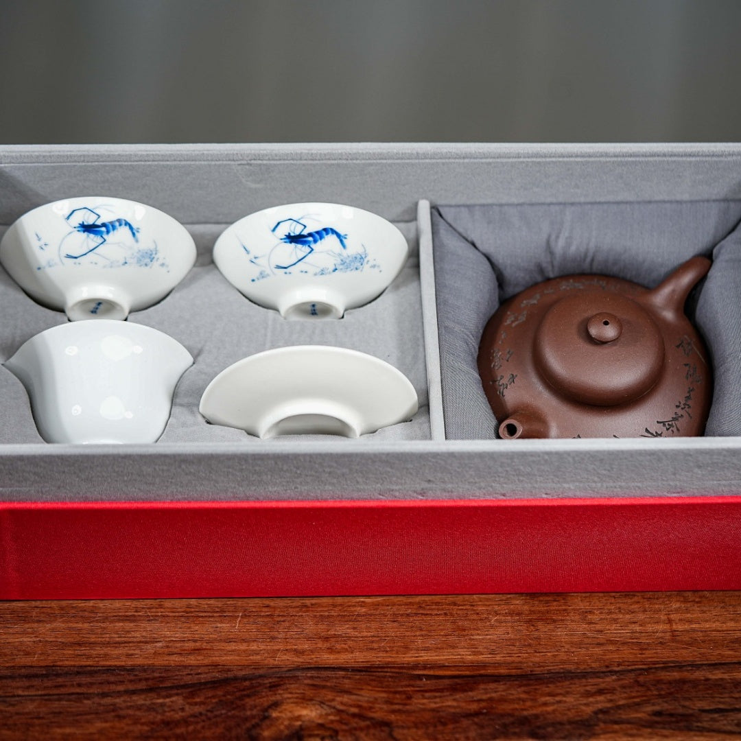 He Huan 240cc - Yixing Handmade Teapot 江苏宜兴