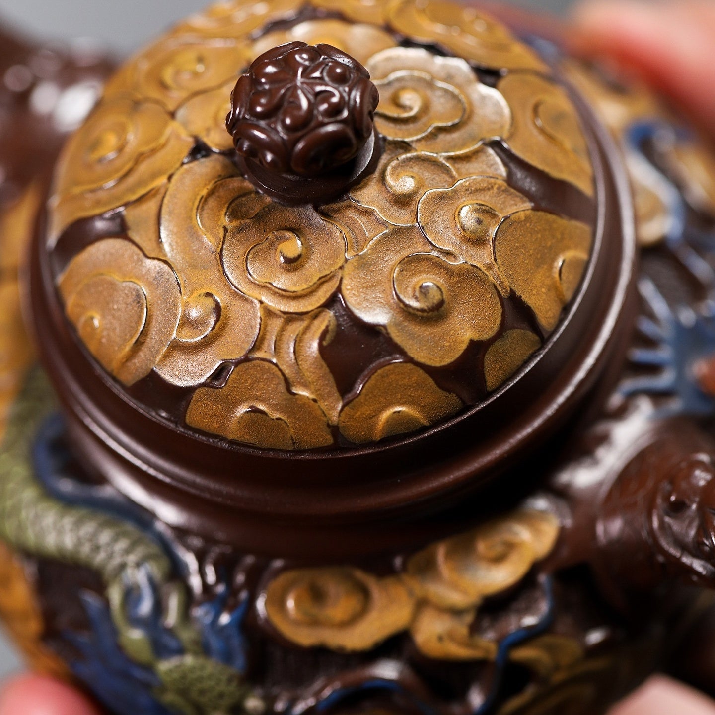 Rong Tian 170cc - Yixing Handmade Teapot 江苏宜兴